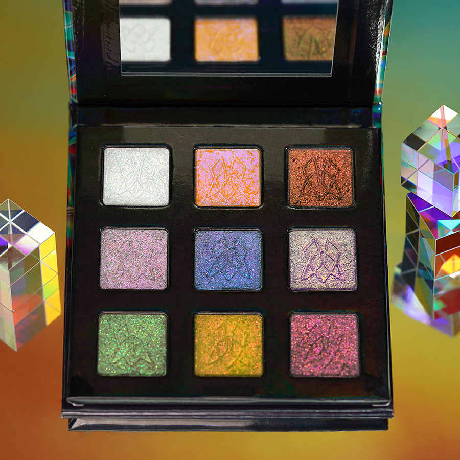 Light Scatters Multichromatic Palette | @badtothebrow