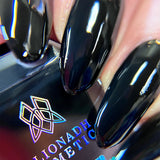 Close up of nails done with VHS nail lacquer on fair skin tone